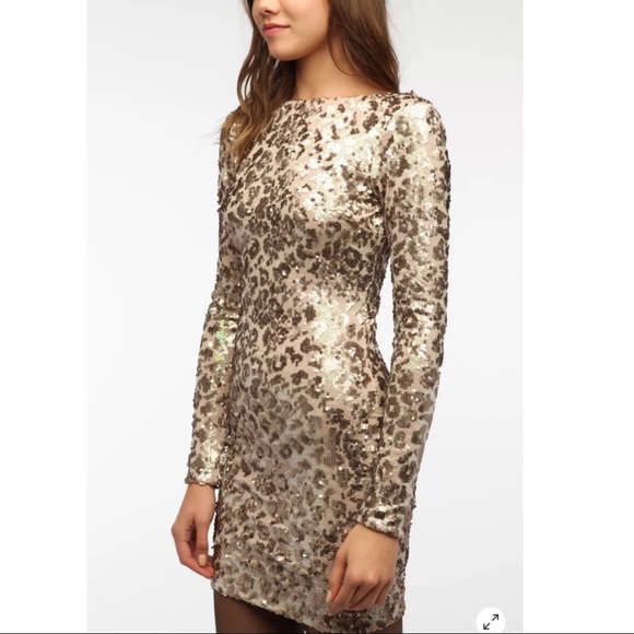 Dress the Population- Lola sequined Bodycon dress - Picture 2 of 6
